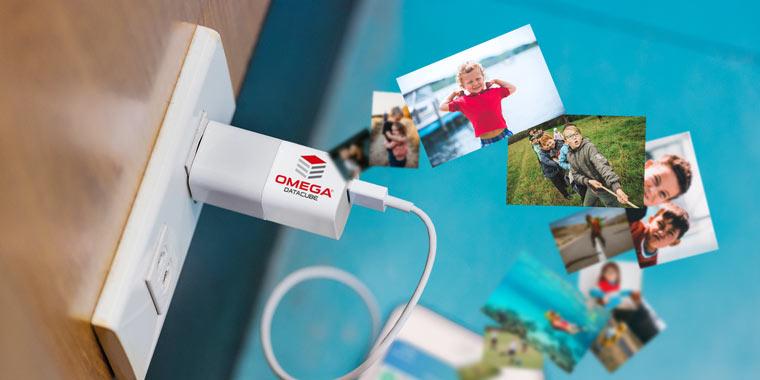 Omega DataCube-Charge Your Phone And Backup Precious Photos At The Same Time consumergifts