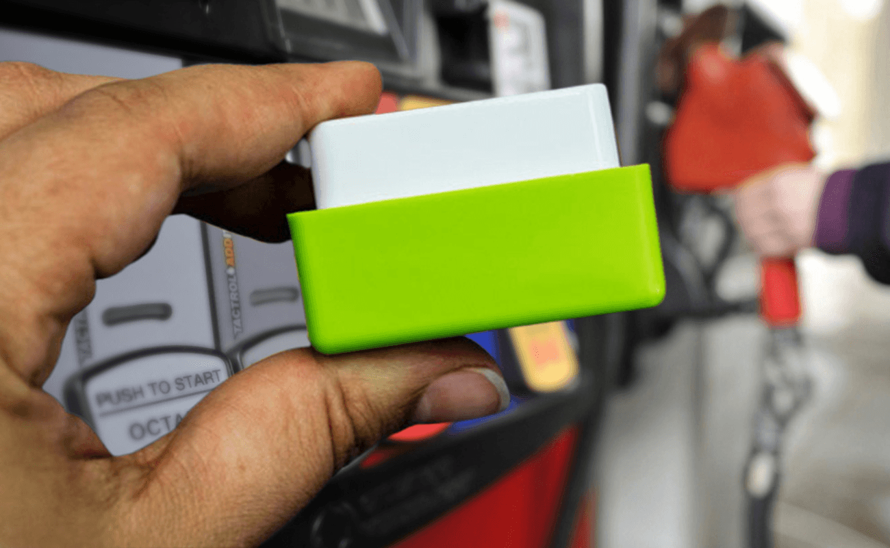 MaxxFuel-Plug This In To Save Up To $33 At The Gas Station